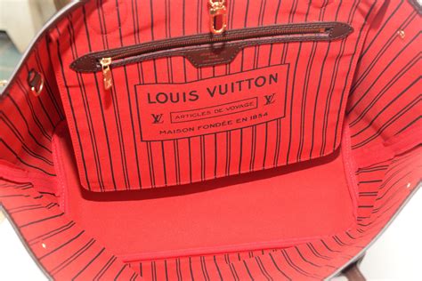 louis vuitton date code neverfull|Louis Vuitton spain date code.